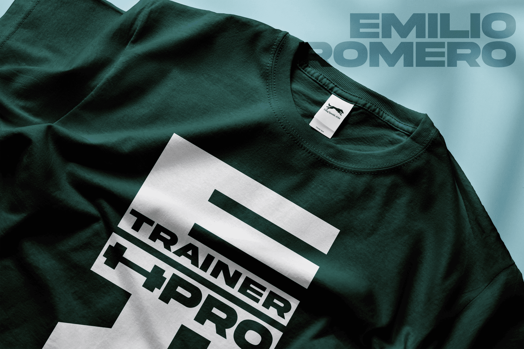 Emilio Romero Trainer Pro — camiseta verde con logo